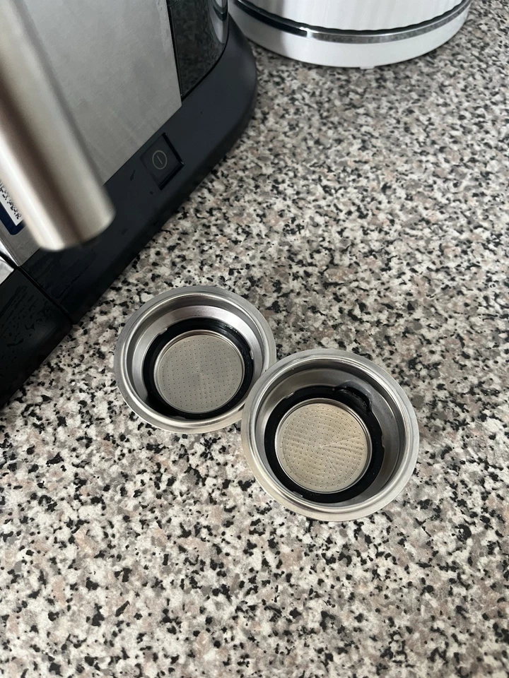 DeLonghi Dedica Style EC685, photo 4 of 5