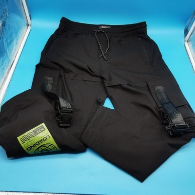 Bershka Herren Schwarz Techwear Cargo Hose L Schnalle Träger Loading Grafik NEU