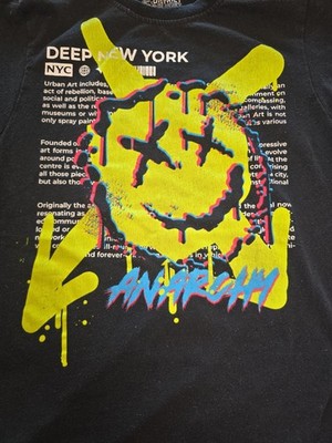 District Planet Deep New York Anarchy Youth 14/16 Black Shirt