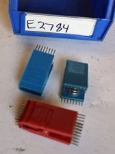 Lot of Pomona Dip Clip, 16 Pin, 3916 & 4566, Blue & Red - - E2784