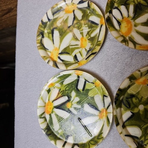 MCM Daisy Fiberglass 7 Piece Coaster Set, Vintage Mid Century Modern 4" Sturdy - Picture 4 of 8