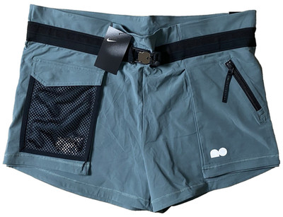 NIKE L Large Naomi Osaka Utility Tennis Shorts Standard Fit Hasta Women