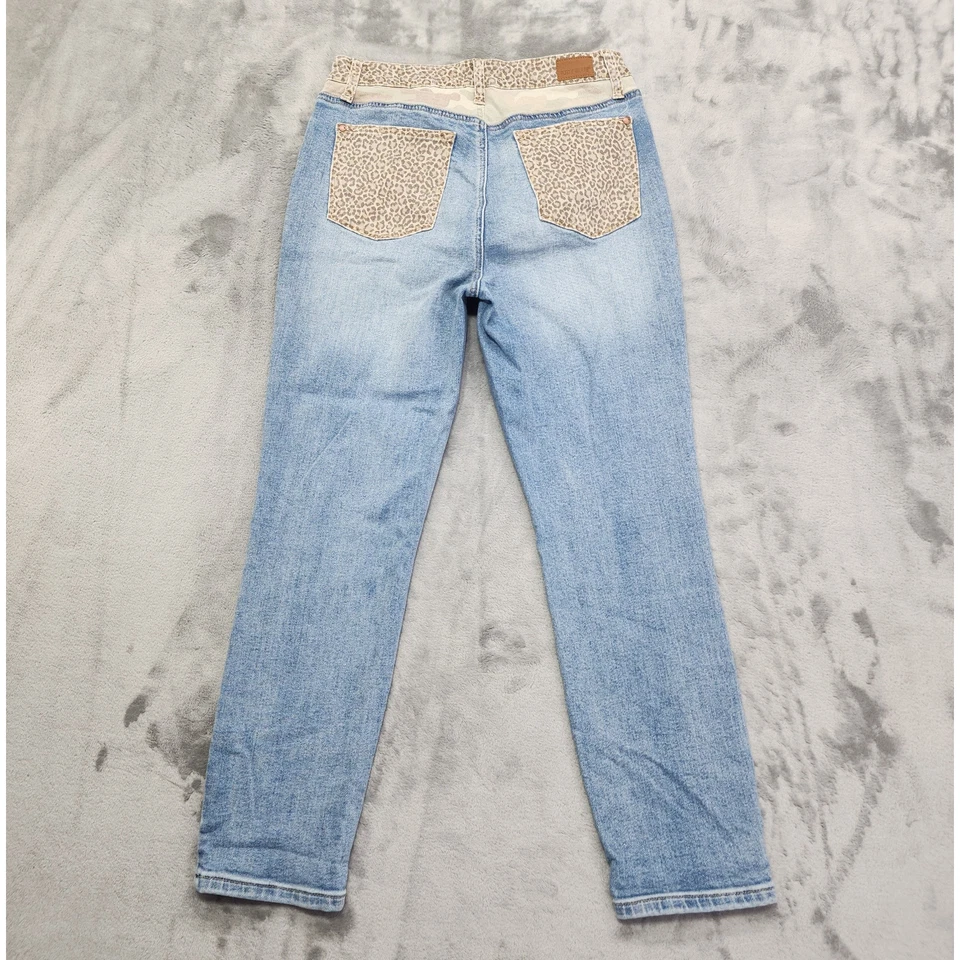 Jeans Judy Azul 7/28 Azul Tiro Alto Calce Ajustado Guepardo Camuflaje Envejecido Bloque de Color Foto 4 de 4
