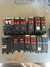 Bryant Breakers Type BRD Circuit Breaker Lot Of 12