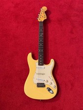 2005 Fender Stratocaster Yngwie Malmsteen Signature Electric Guitar USA Yngwie