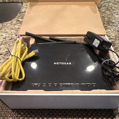 NETGEAR Black Wireless Router  Bundlew/ Antennas, Power Adapter & Ethernet Cable