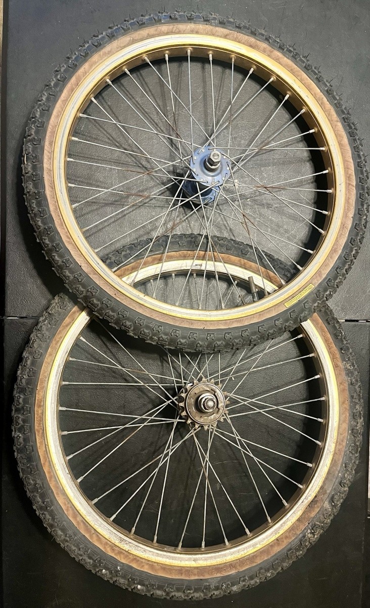 Old School Bmx Gold Araya 7x With Sunshine Flip Flop Hubs