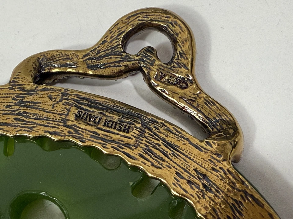 HEIDI DAUS NWT $299 Jade like Pendant w/ Onyx Tiger Eyes Glass Beads Necklace - Image 3 of 4