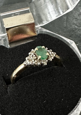 QVC Vintage 9K Gold Smaragd und Diamant Cluster Ring - Birmingham 1998 - N, 6,75