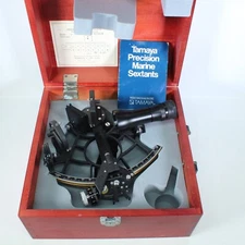 TAMAYA MICROMETER MARINE SEXTANT MODEL MS-833 W/ORIG. CASE & MANUAL. 1980, JAPAN