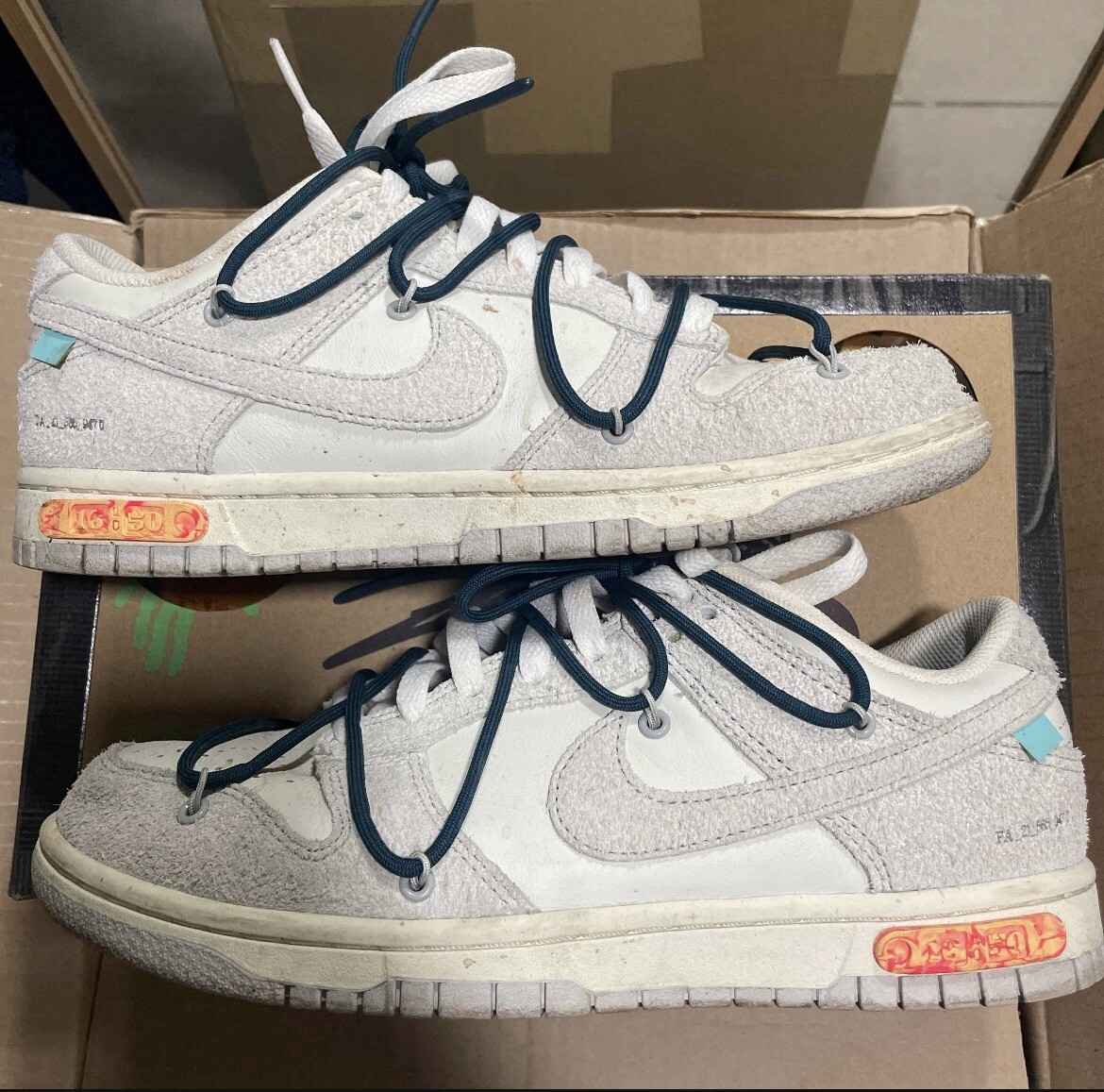 OFF WHITE X NIKE Taglia 8 Nike Off White x Dunk Low Lotto 16 di 50