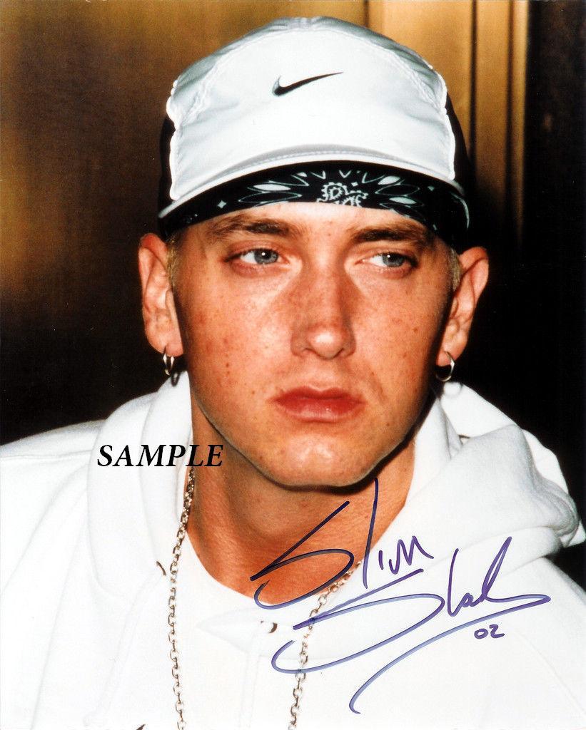 こ*ん様 Eminem　サイン　エミネム　Shady 写真　証明書付き こ*ん様 Eminem サイン エミネム Shady 写真 証明書付き - メルカリ