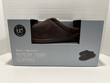 Wayland Square Slippers Men's/Women's Memory Foam Slippers Size Medium Brown NEW