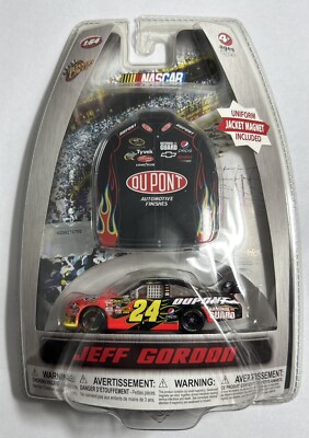 Jeff Gordon #24 2010 Winners Circle National Guard DuPont Magnet Jacket 1:64