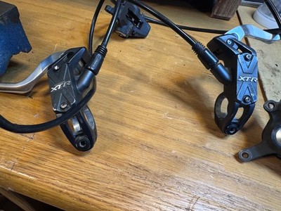 Shimano XTR Bremse Satz Vorne + Hinten BR-M795 IS Mount