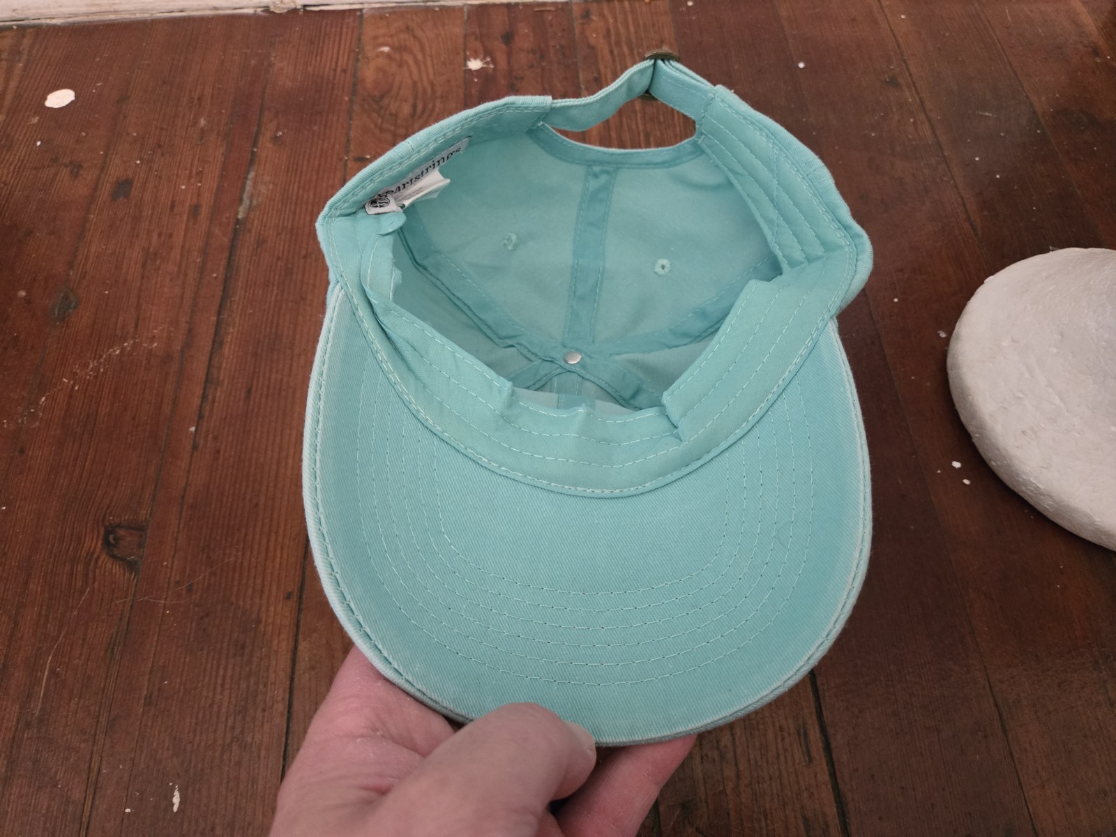 Heartstrings StrapBack Baseball Cap Green Smiling… - image 5