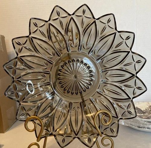 Federal Glass Plate Smokey Gray Iridescent Petal Flower Vintage Carnival 10.5”