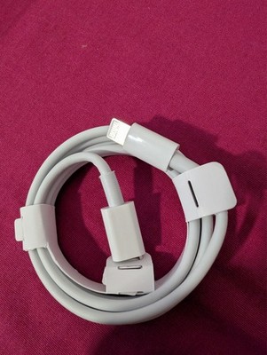 Apple MM0A3AM/A 1m USB-C To Lighting Charger Cable Cord - White