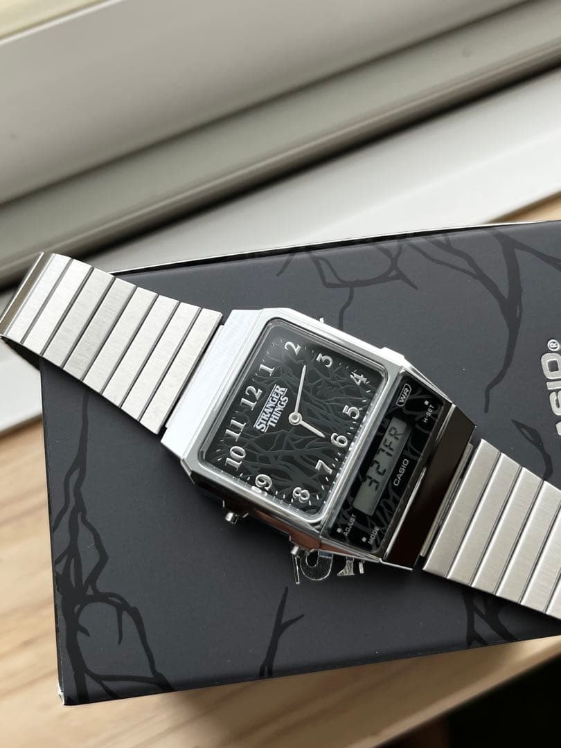 Casio Stranger Things Collaboration AQ-800EST-1AJR Men's Quartz