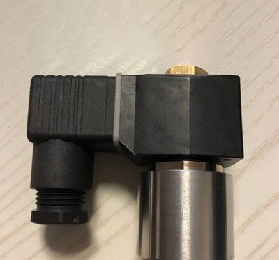 CKD AB31-02-5-F2E-AC220V Solenoid Valve New