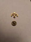 Vintage BIRD FLYING Gold Tone Metal Lapel pinback  Hat Pin — photo 3