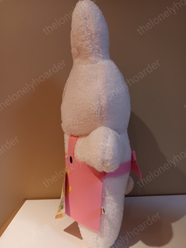 Bunni Konbiny weißes Kaninchen rosa Schürze Mayo 12 Zoll Plüsch Neu mit Etikett neu US-Verkäufer  - Bild 2 von 6