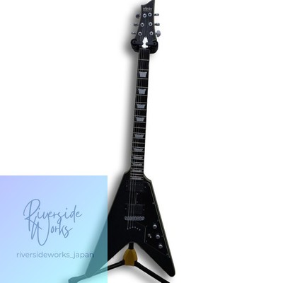 Schecter V-1 PLATINUM EMG Satin Black Flying V