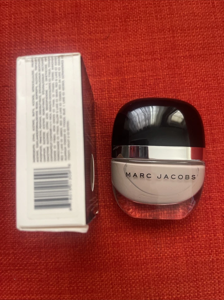 Esmalte Marc Jacobs Beauty Enamored Hi-Shine 106 BABY JANE - Imagem 4 de 4