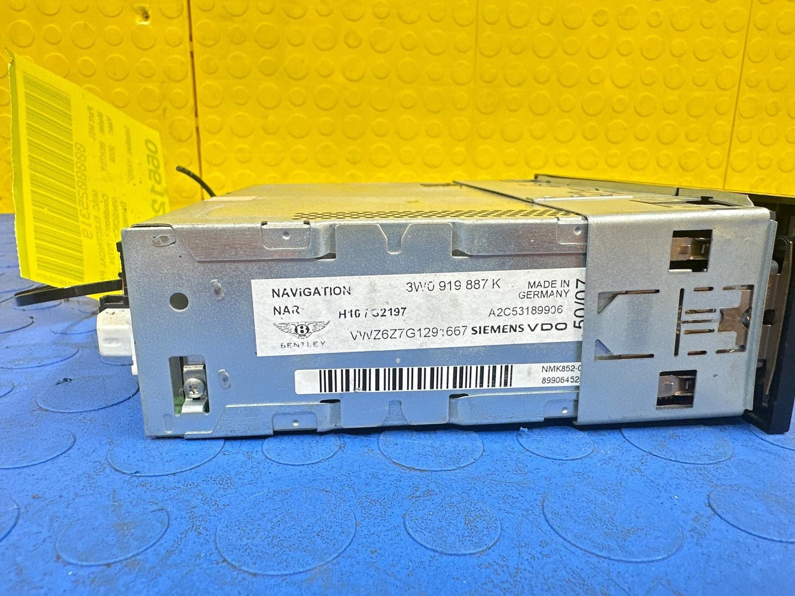 08 09 10 BENTLEY Continental GT Coupe Navigation CD Player OEM 3W0919887K