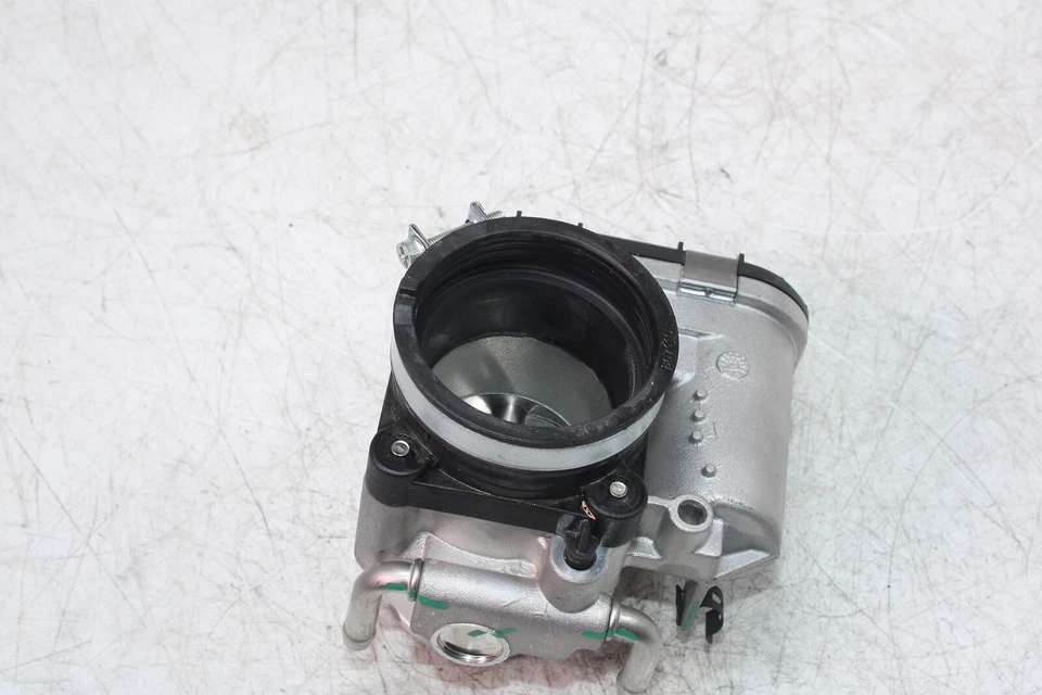 20-22 Ski-doo Tundra 600 Ace Inyectores de combustible principales Cuerpo del acelerador 420893148 Foto 4 de 4