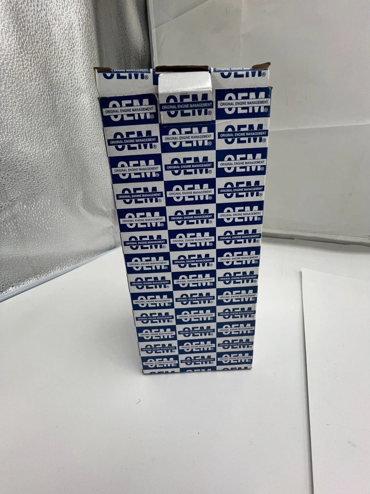 OEM Original Engine Management  50050 Direct Ignition Coil Black - Image 2 of 4