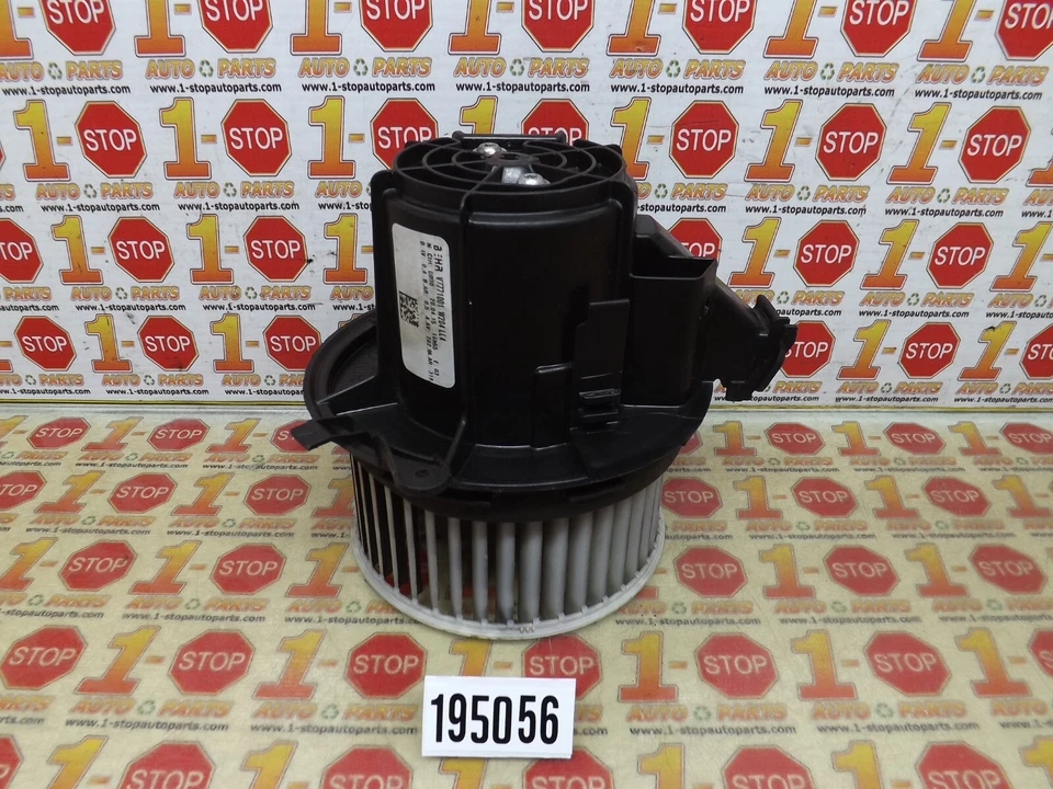 2011-2016 MERCEDES BENZ E350 HVAC BLOWER MOTOR V7771001 OEM - Image 3 of 4