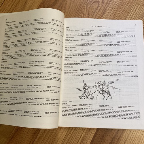 Gamescience- The Tome of Mighty Magic Rare in very good shape for it's age - Picture 12 of 12