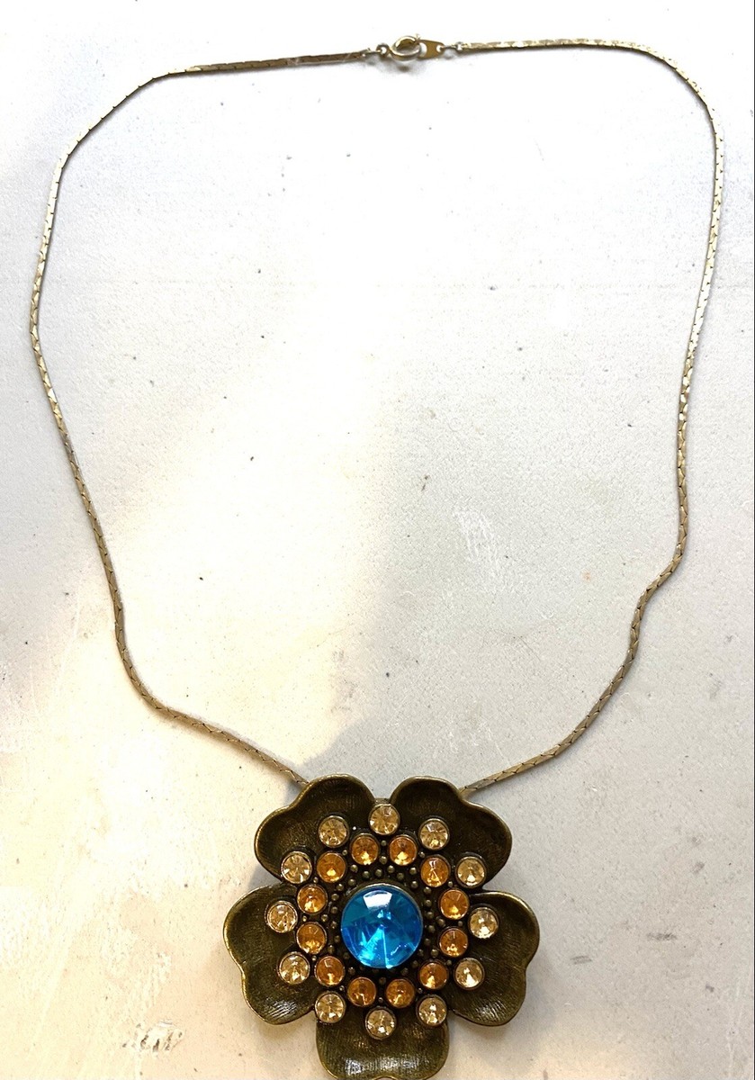 2.283 Vintage necklace, gold tone, chain, flower pendant, blue