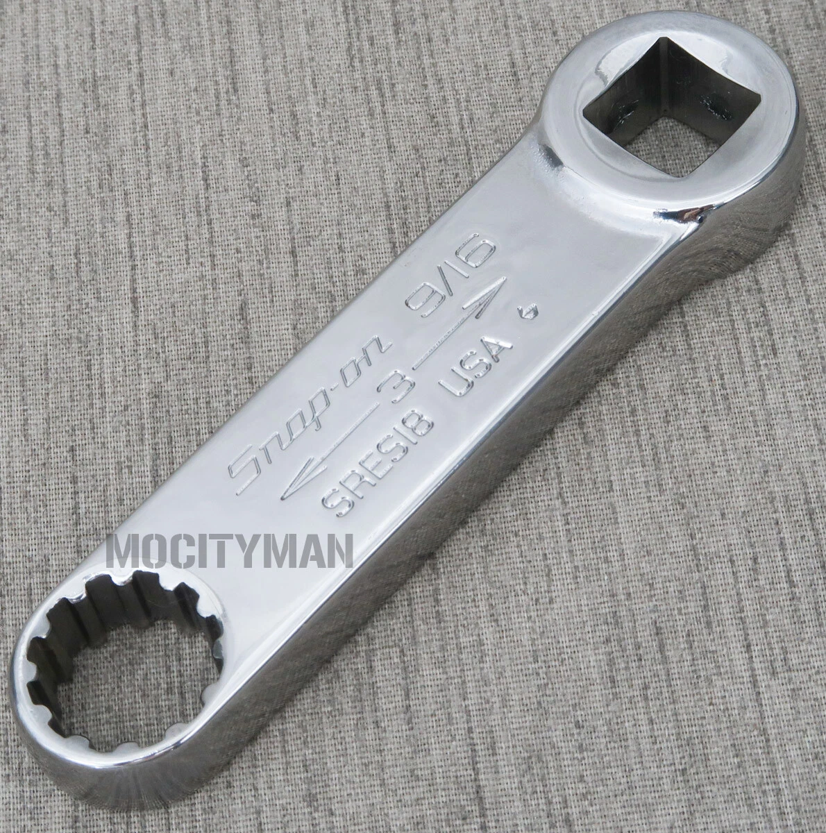 Snap on torque adapter outlet
