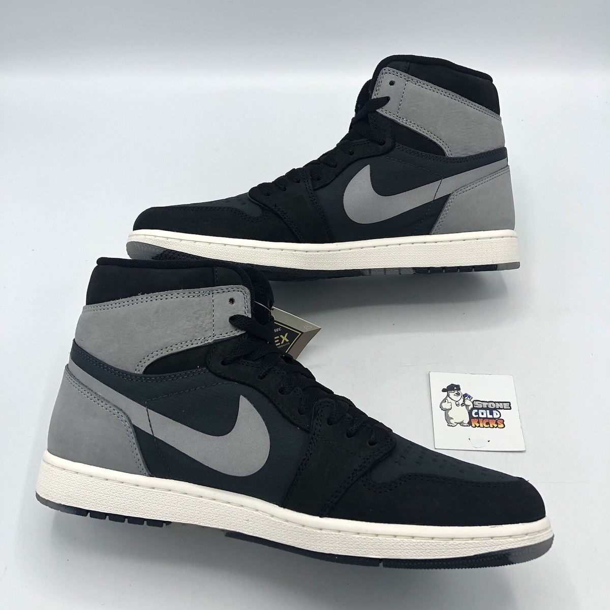 Size 10.5 - Air Jordan 1 Element GORE-TEX High Black Particle Grey