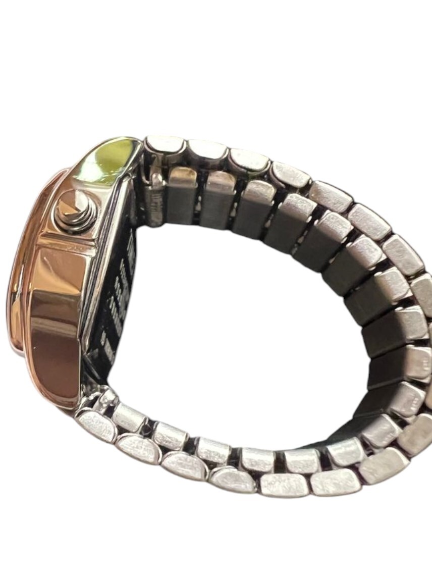 MM6 Maison Margiela T80 Ring Watch　M/L MM6 Maison Margiela have made a Timex watch the size of a