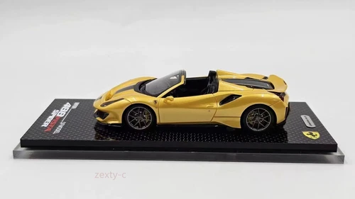 Modellino auto DF Ferrari 488 pista scala 1:43 collezione limitata - Foto 15 di 46