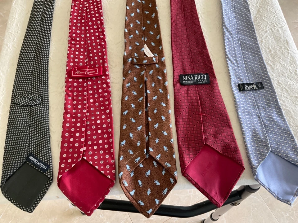 Lote de diecinueve (19) corbatas vintage de calidad de diseñador. Foto 4 de 4