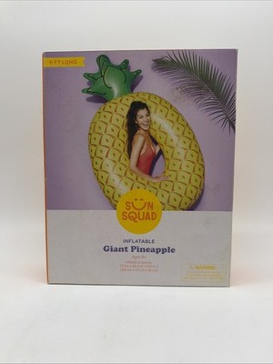 SUN SQUAD - Inflatable Giant Pineapple