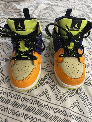 Nike Air Jordan 1 Mid SE Größe 8c