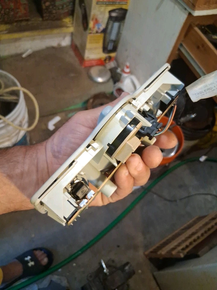 Luz de domo superior VW Jetta 2000 para Jetta Golf Passat 1999-2005 Foto 3 de 4