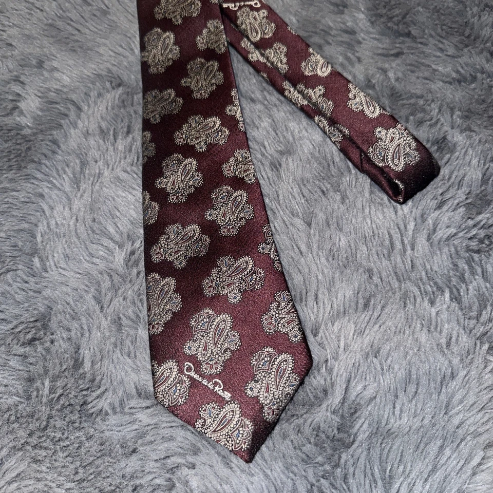Oscar De La Renta Studio красный тематический галстук с узором пейсли винтажный сделано в США  - Изображение 2 из 4