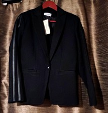 EVEREVE Women s Black Solid Short Blazer Jack...