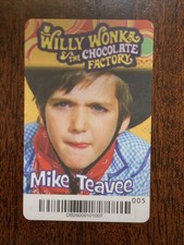 Willy Wonka chocolate Factory Coin Pusher Arcade - MIKE TEAVEE Dave & Busters