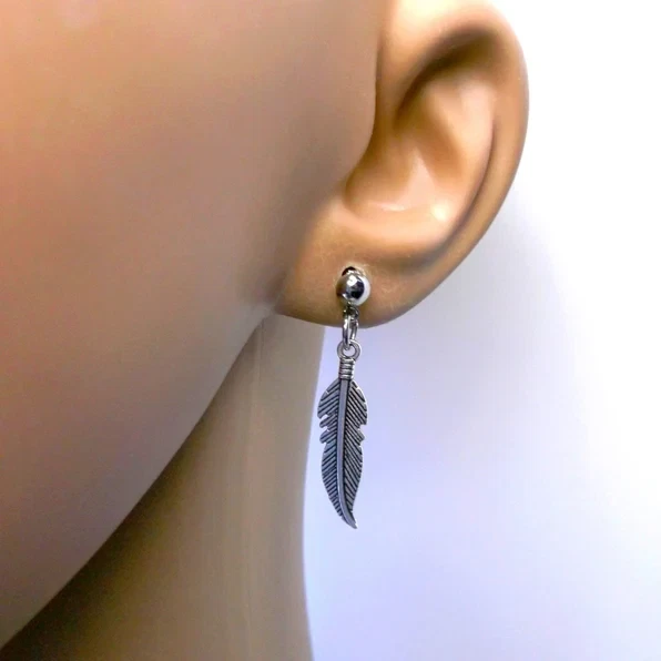 Orecchini A Cerchio Con Piuma In Acciaio Inox &ndash; Unisex, Colore Argento