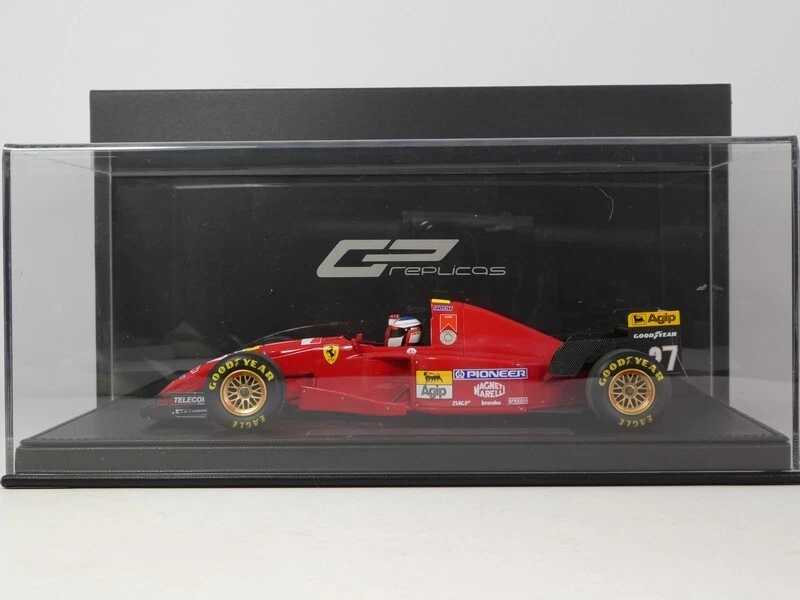 GP Replicas Ferrari 412 T2 #27 Jean Alesi winner Canadian GP 1995 1/18 GP048CWD - Immagine 3 di 4