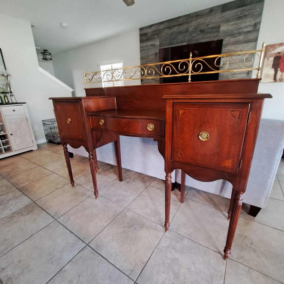 Aparador The Palmer Home Collection Caoba Blanco Hepple Muebles Lexington Foto 3 de 4