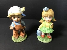 Vintage HOMCO #1424 Boy with Bird and Slingshot And Girl With Bird House 