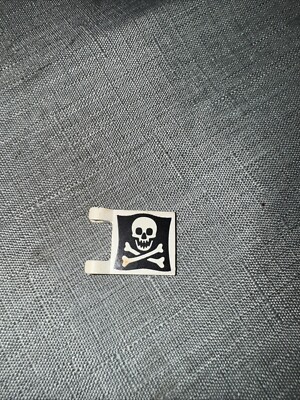 LEGO Vintage Pirate Ship Flag 6 x 4 Skull & Crossbones Jolly Roger Broken Clip